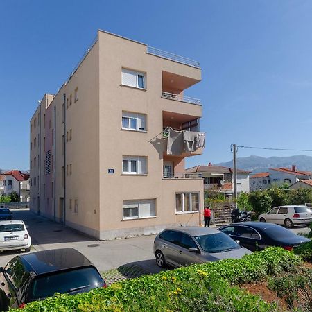 Apartment Slava - Close To The Mall Split Exterior photo